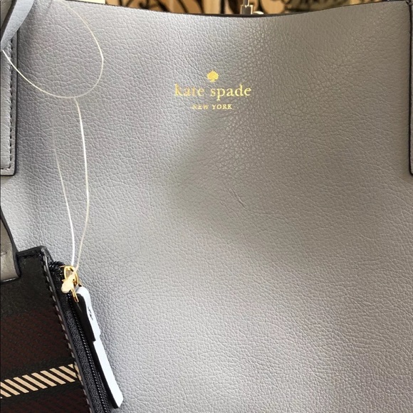 NWT kate spade plaid reversible Tote&wristlet - Picture 8 of 8
